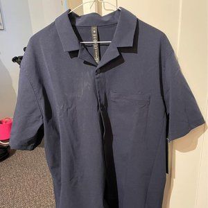 Lululemon Airing east camp collar shirt